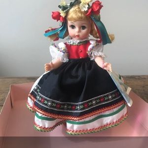 Madame Alexander doll POLAND Little women collect